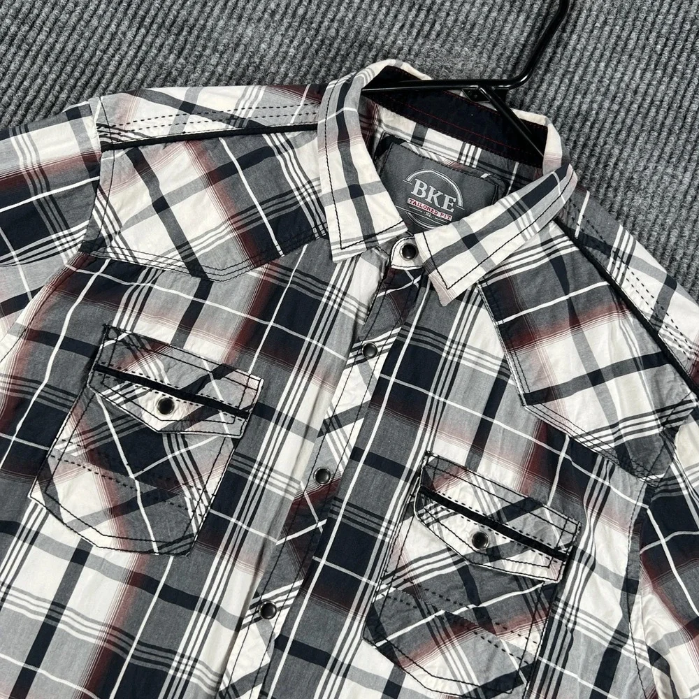BKE Shirt Mens XL Extra Large Black White Plaid Long Sleeve Pearl Snap Western